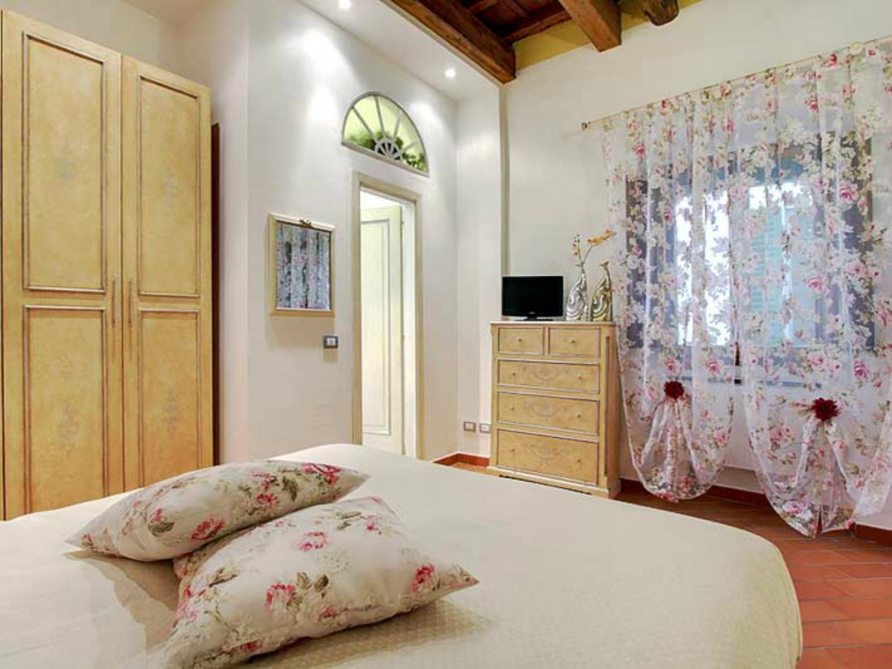 apartments Florence apartment appartamenti case vacanza Firenze holiday Tuscany Toscana